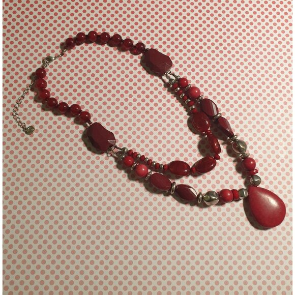 Red Beaded Double Strand Necklace Teardrop Stone Pendant Silver Tone Accents - Picture 6 of 7